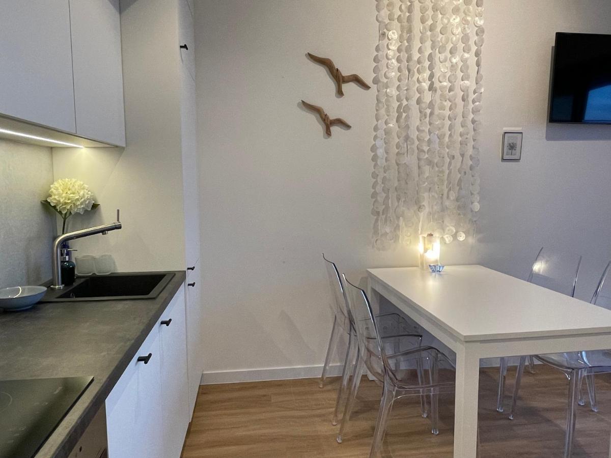 Apartament Morski Widok Nautic Park 51 Darłówko Eksteriør billede